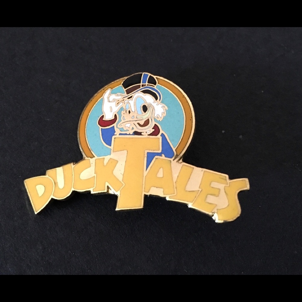 1986 Vintage Disney Collectible Cloisonné Pin